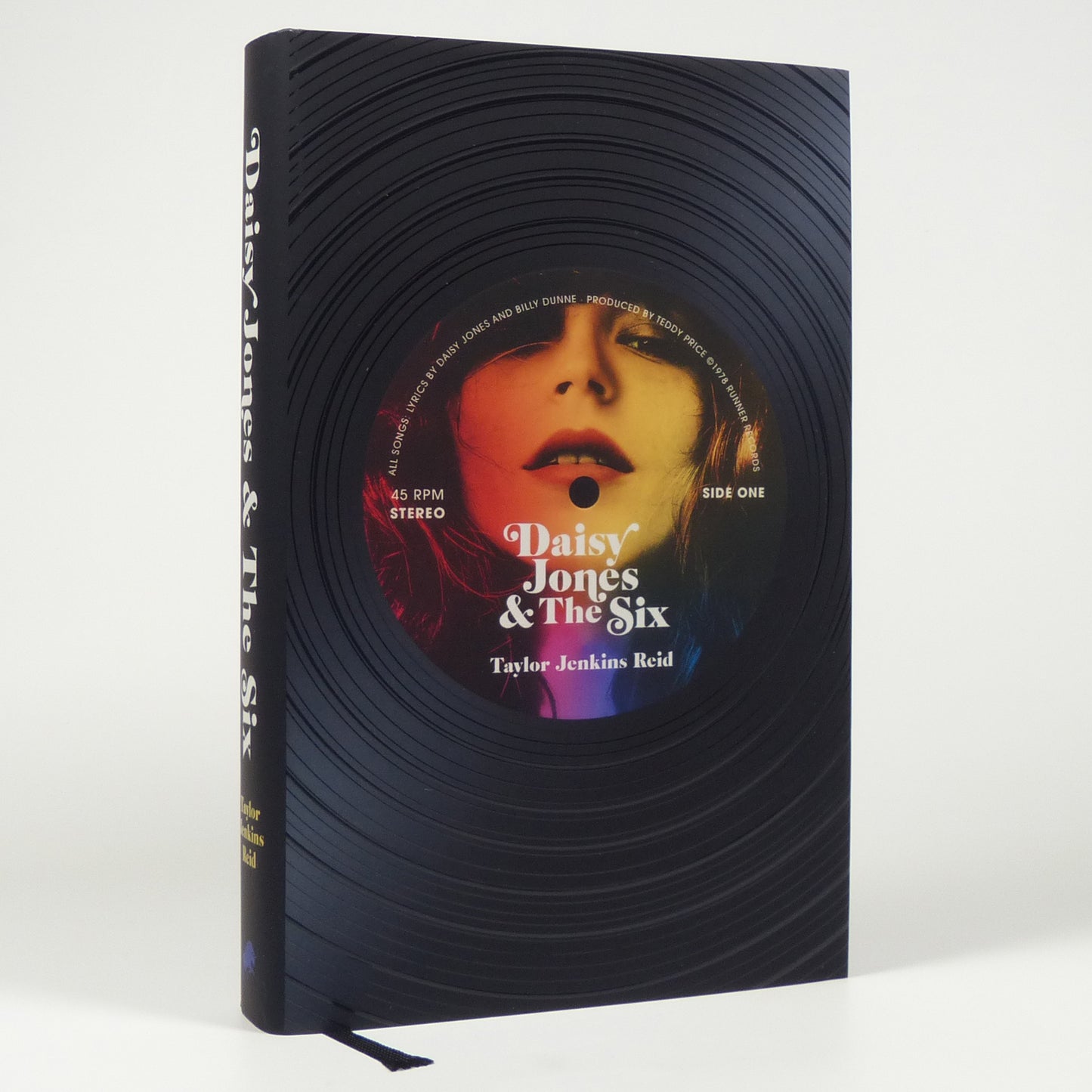 Taylor Jenkins Reid - Daisy Jones & The Six - Signed Limited First Edition